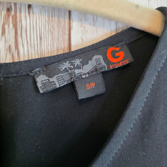 G By Guess Black Sleeveless Top Size S - Picture 5 of 9